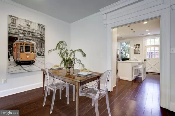 Washington, DC 20003,118 4TH ST SE