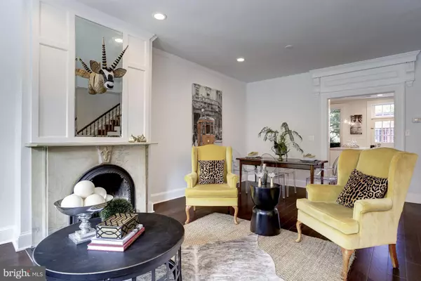 Washington, DC 20003,118 4TH ST SE