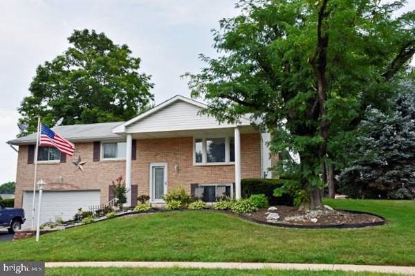 2255 ESBENSHADE RD, York, PA 17408