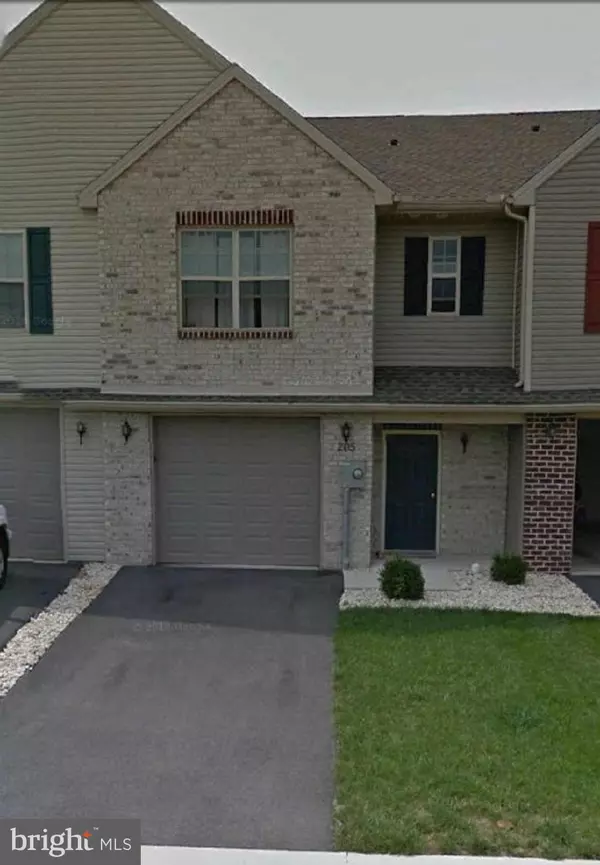 205 MERIWEATHER DR, Chambersburg, PA 17201