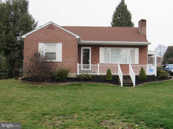 428 SIXTH ST W, Waynesboro, PA 17268