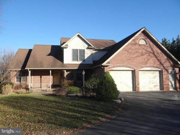 152 RAGGED EDGE RD, Chambersburg, PA 17202