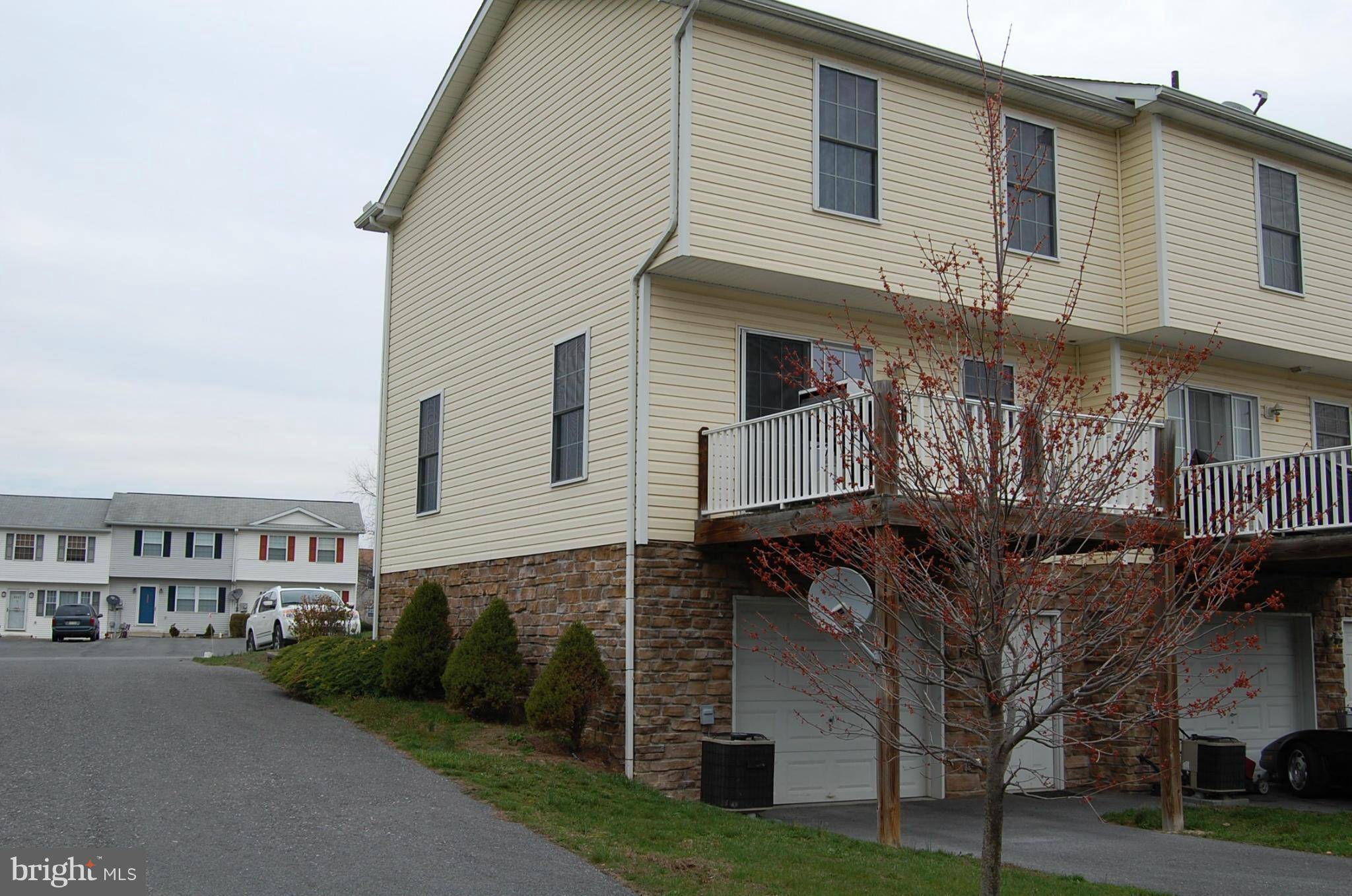 Waynesboro, PA 17268,8854 PICADILLY CIR