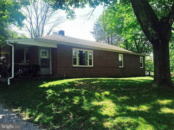 4192 COSEYTOWN RD, Greencastle, PA 17225