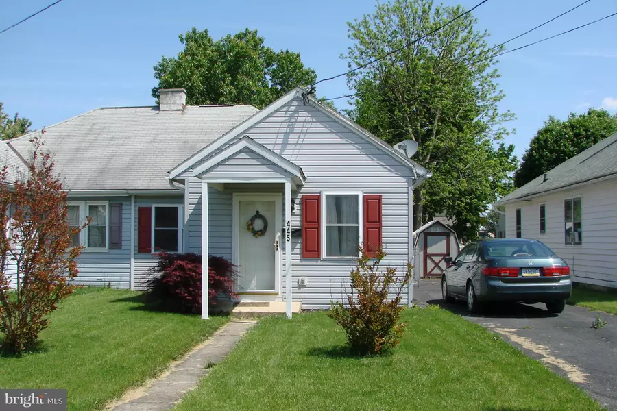 445 PAUL AVE, Chambersburg, PA 17201