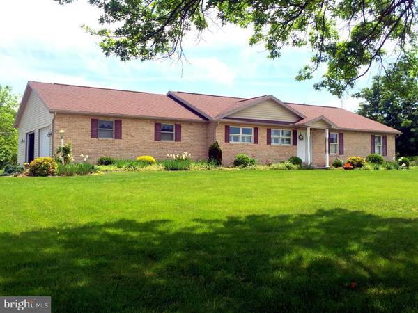 6740 IRVINE DR, Mercersburg, PA 17236