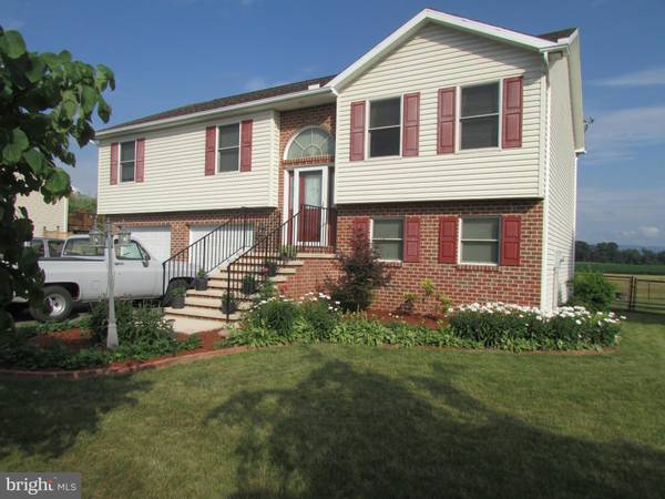 11330 THORNWOOD RD, Shippensburg, PA 17257