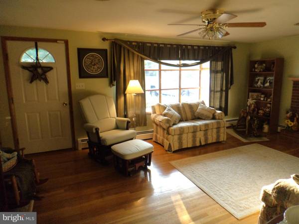 Fayetteville, PA 17222,212 JOYCE DR