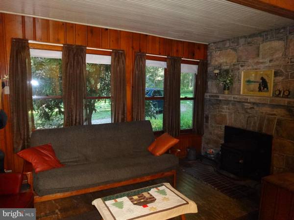 Fayetteville, PA 17222,399 PERRY RD