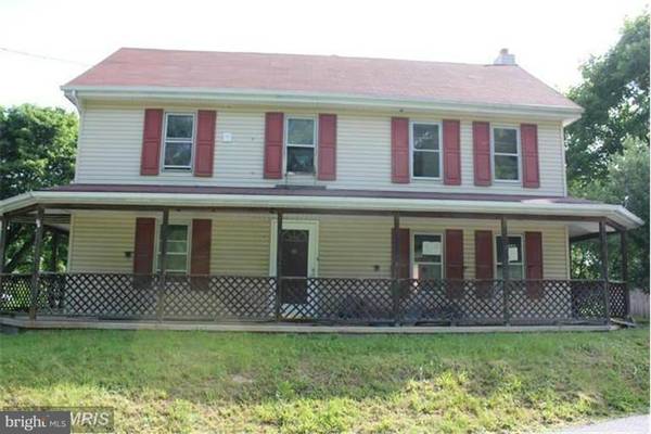 7583 LYONS RD, Waynesboro, PA 17268