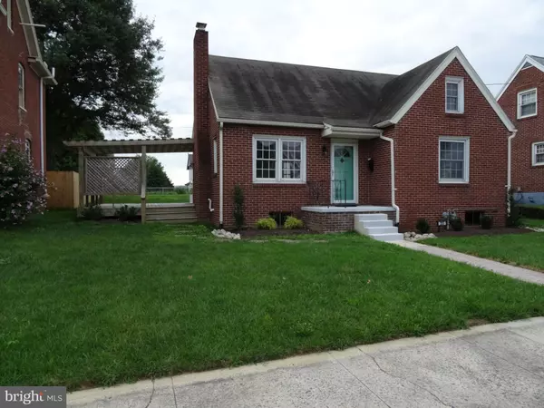 205 FAIRVIEW AVE, Waynesboro, PA 17268