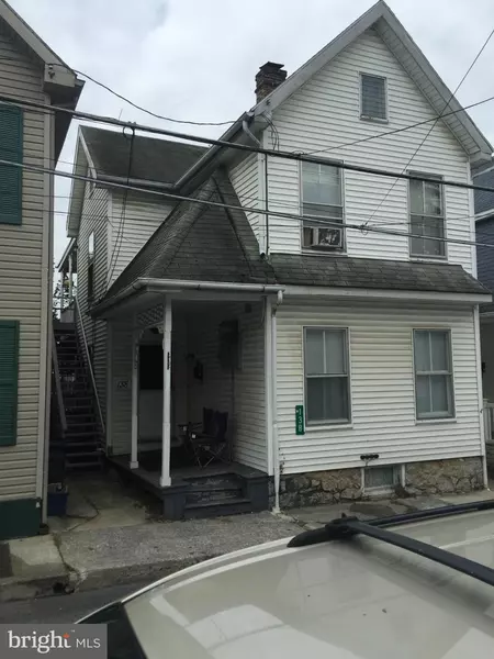 138 VINE ST, Chambersburg, PA 17201