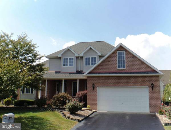 11859 BUCK RUN DR, Greencastle, PA 17225