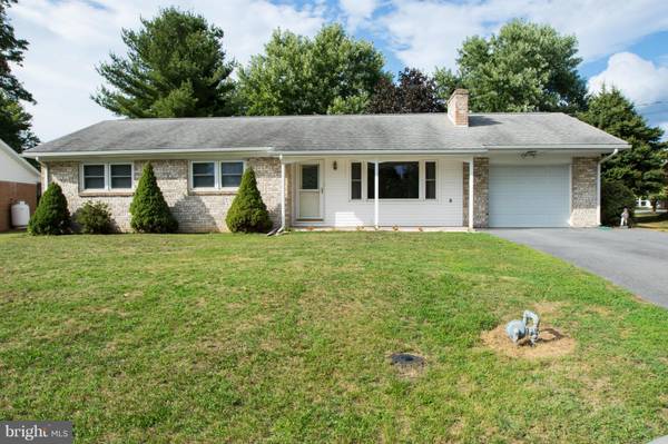 307 TERRACE DR, Fayetteville, PA 17222