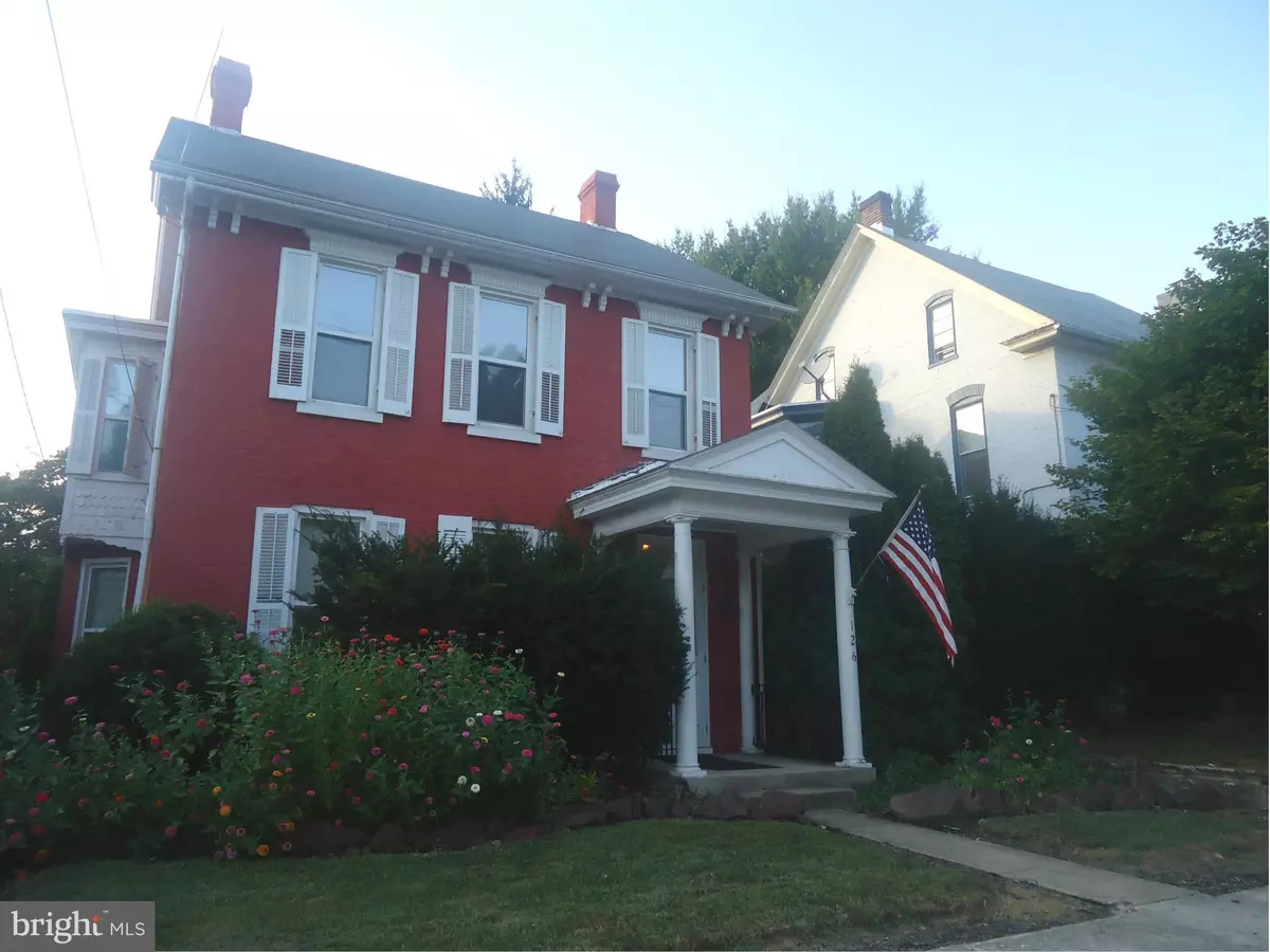 Waynesboro, PA 17268,126 BROAD ST S