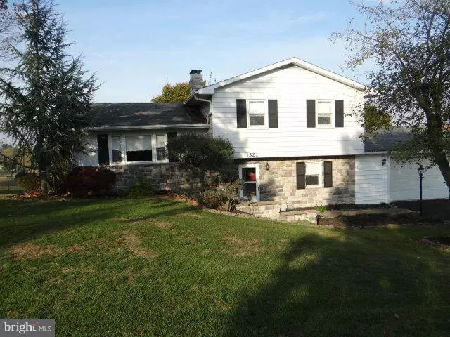 1321 HILLENDALE RD, Chambersburg, PA 17202