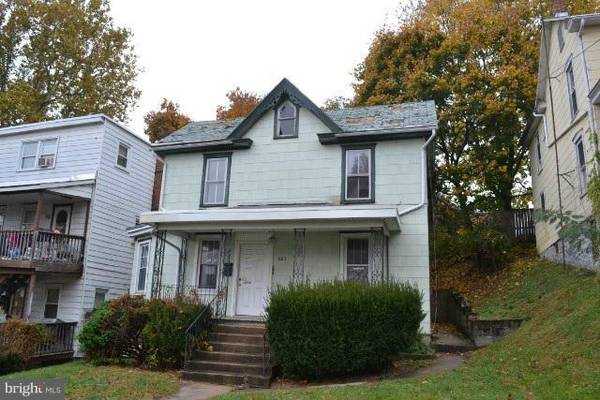 203 MT AIRY AVE, Waynesboro, PA 17268