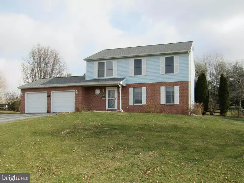 365 STRICKLER AVE, Waynesboro, PA 17268