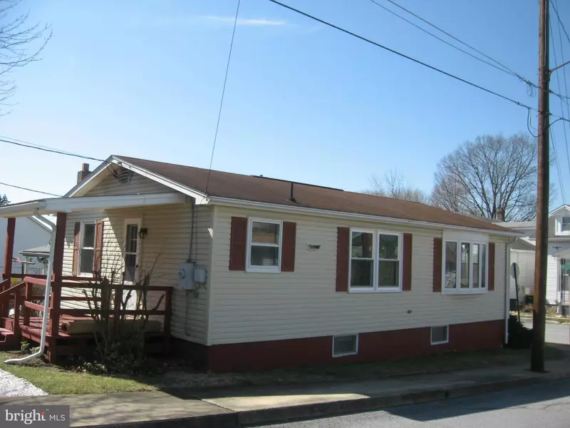 441 SCOTT AVE, Waynesboro, PA 17268