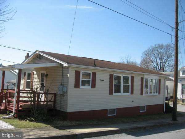 441 SCOTT AVE, Waynesboro, PA 17268