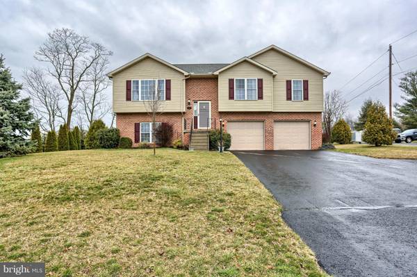 2455 HAFER RD, Fayetteville, PA 17222