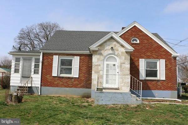 1103 5TH ST S, Chambersburg, PA 17201