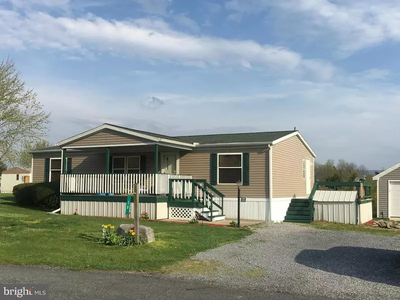 38 LENWOOD PARK, Shippensburg, PA 17257