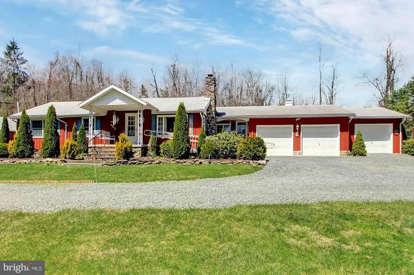 5075 OLD FORGE RD, Fayetteville, PA 17222