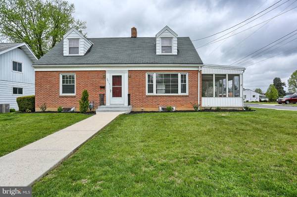 201 ALLISON ST S, Greencastle, PA 17225