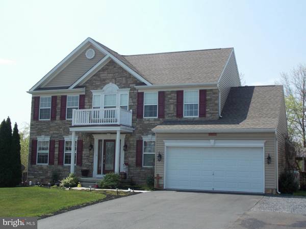 10253 LINDALE AVE, Greencastle, PA 17225