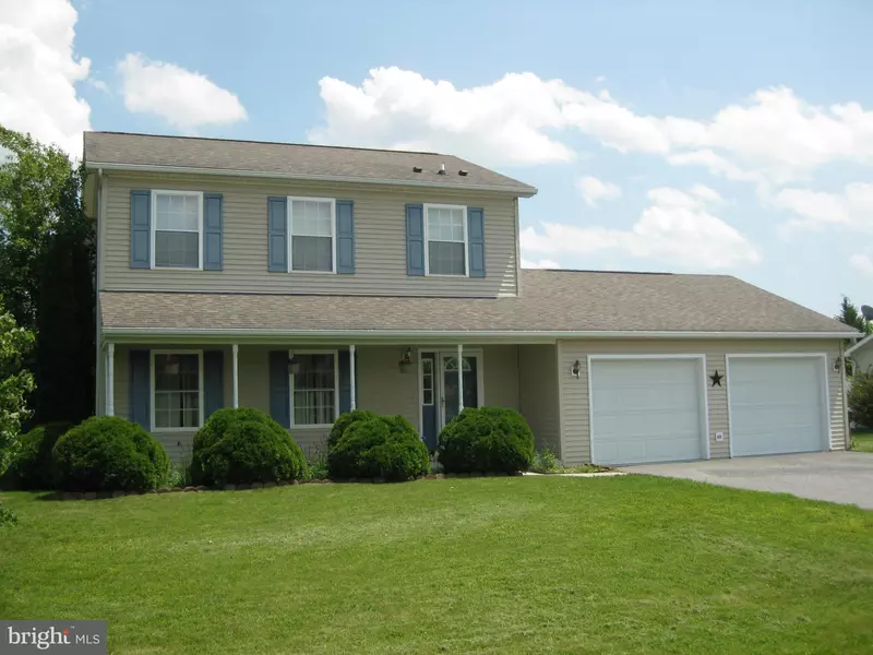 162 HAMPTON DR, Chambersburg, PA 17202