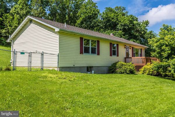 12470 OLD GERMANTOWN RD, Waynesboro, PA 17268