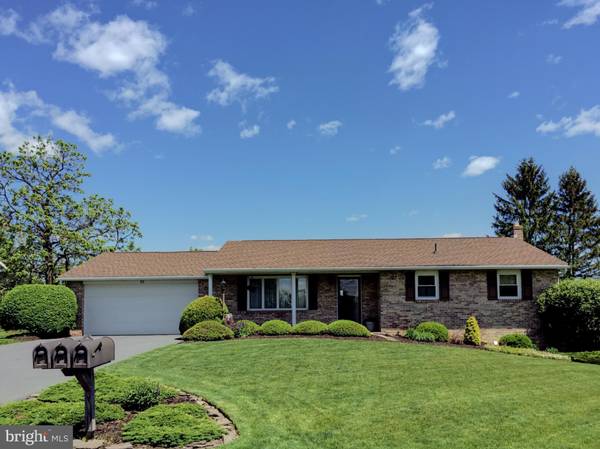 32 JAMESLEE DR, Chambersburg, PA 17202