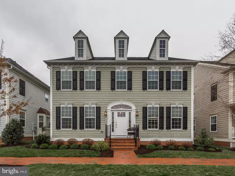 209 MCGUCKIN ST, Chester, MD 21619