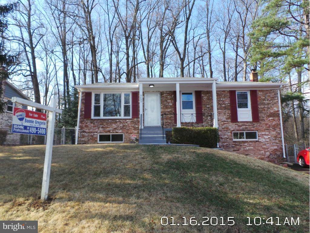 Clinton, MD 20735,9203 GREENFIELD LN