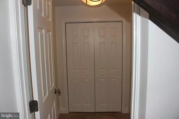 Temple Hills, MD 20748,2503 DAWSON CT