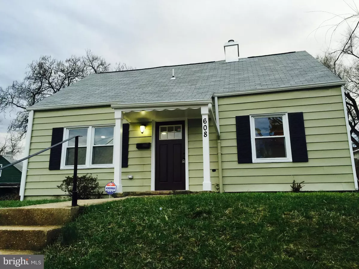 Capitol Heights, MD 20743,608 63RD PL