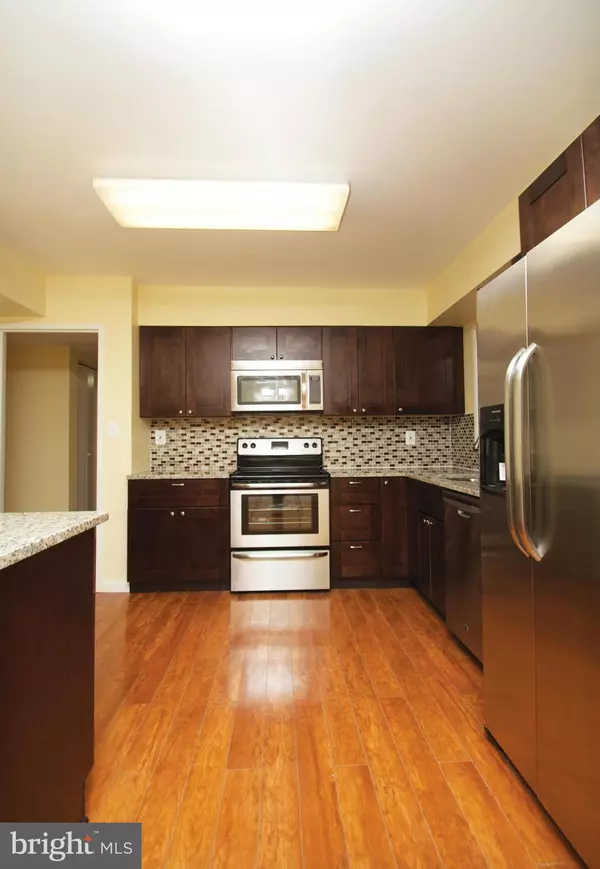 Greenbelt, MD 20770,6976 HANOVER PKWY #100