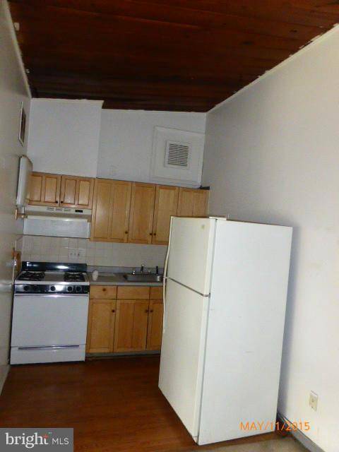 Hyattsville, MD 20783,7403 18TH AVE #11