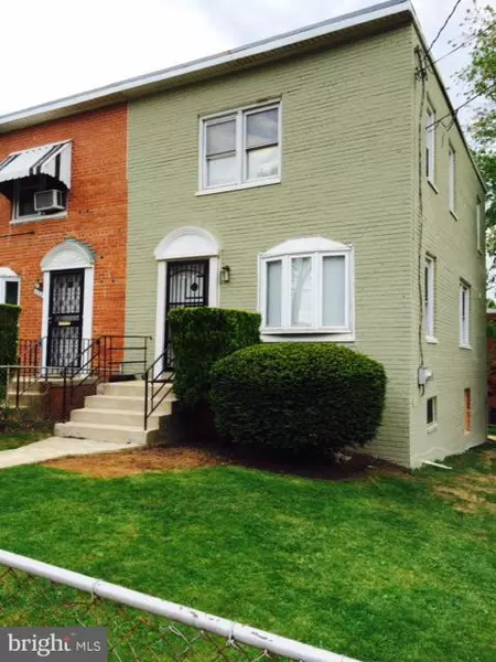 1106 CARRINGTON AVE, Capitol Heights, MD 20743