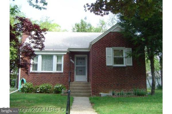 2232 CHAPMAN RD, Hyattsville, MD 20783