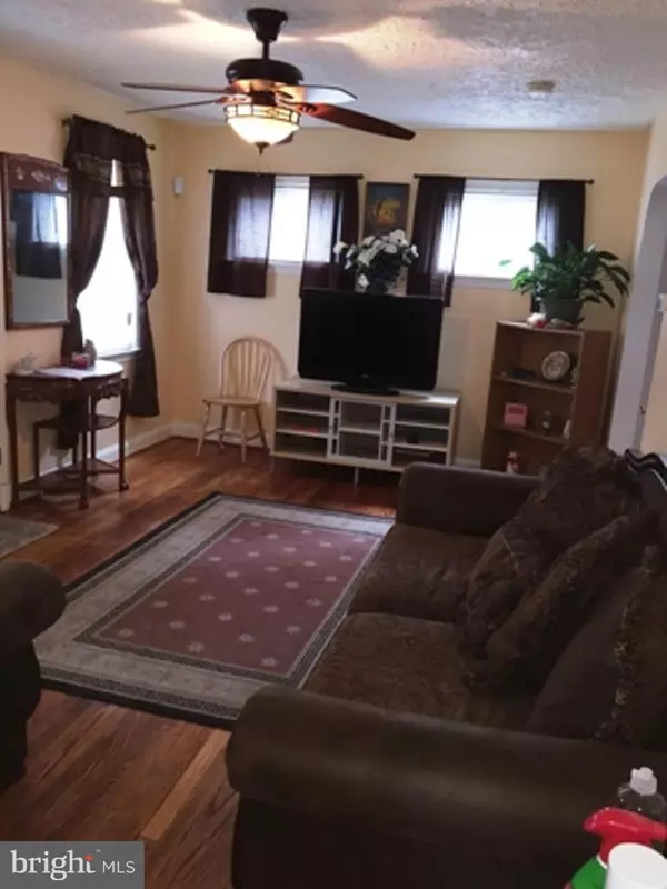 Capitol Heights, MD 20743,4017 ALTON ST