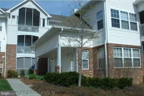 6512 LAKE PARK DR #1J, Greenbelt, MD 20770