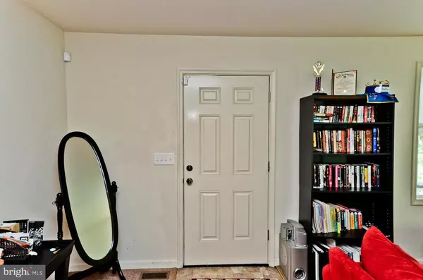 Suitland, MD 20746,4604 DAVIS AVE