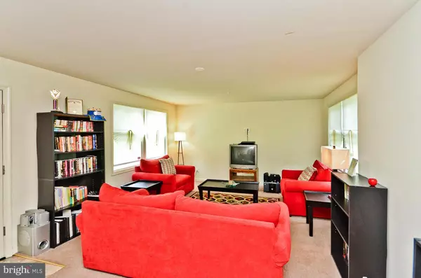 Suitland, MD 20746,4604 DAVIS AVE