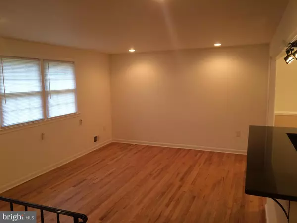 Temple Hills, MD 20748,6109 CLARIDGE RD