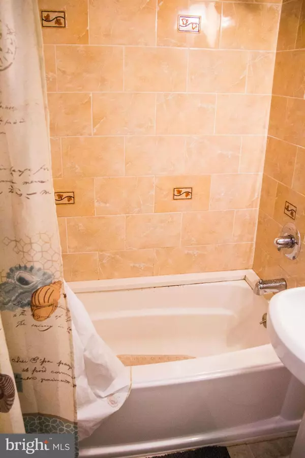 Oxon Hill, MD 20745,548 WILSON BRIDGE DR #6749C