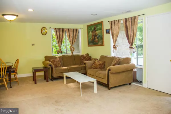 Oxon Hill, MD 20745,548 WILSON BRIDGE DR #6749C