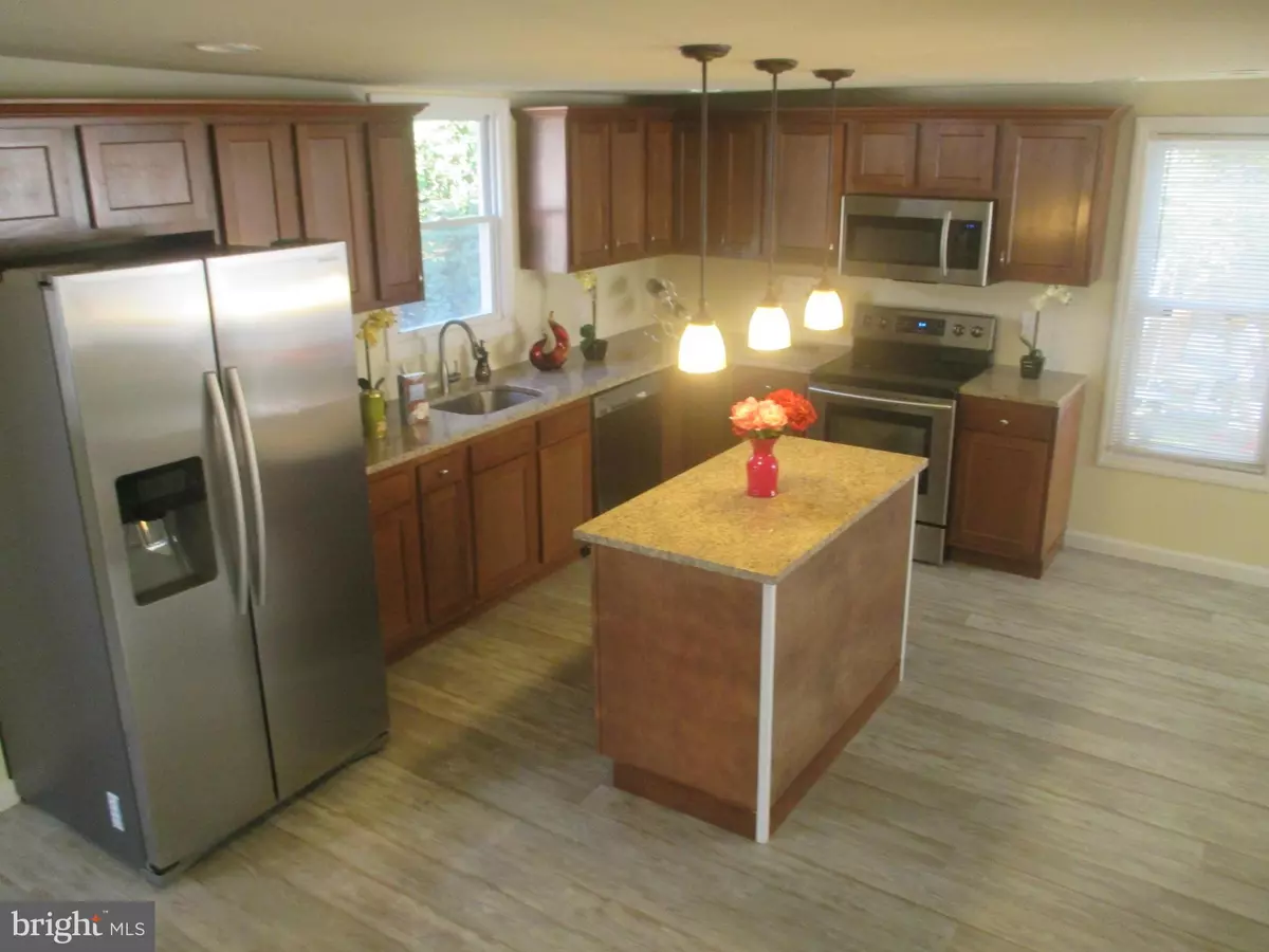 Capitol Heights, MD 20743,424 BALBOA AVE