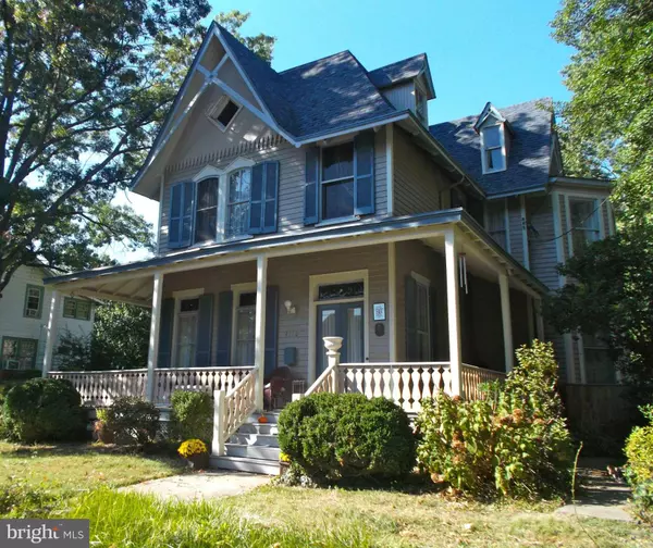 4110 GALLATIN ST, Hyattsville, MD 20781